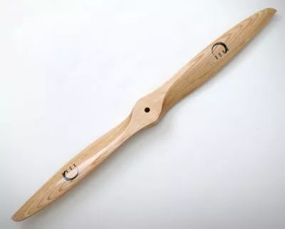 XOAR Holz Propeller Benzin PJD 24x10"