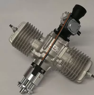 3W-70i B2 mit schr�gen Z�ndkerzen