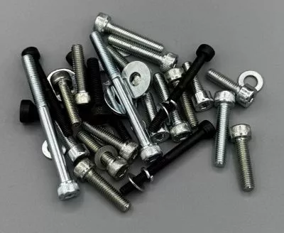 DLE35RA Schraubensatz